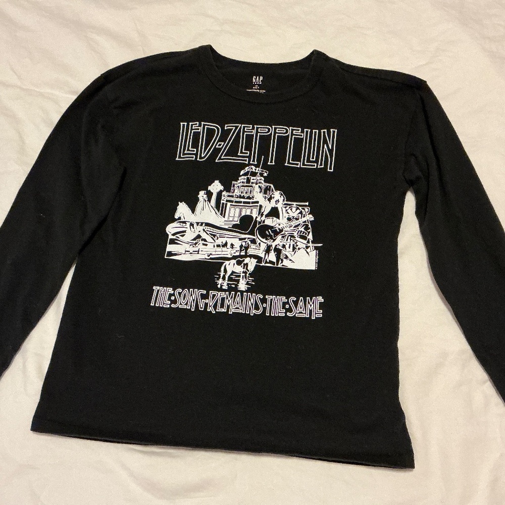 Gap Teen Black Long sleeve Led Zeppelin The Song remains the Same. 10